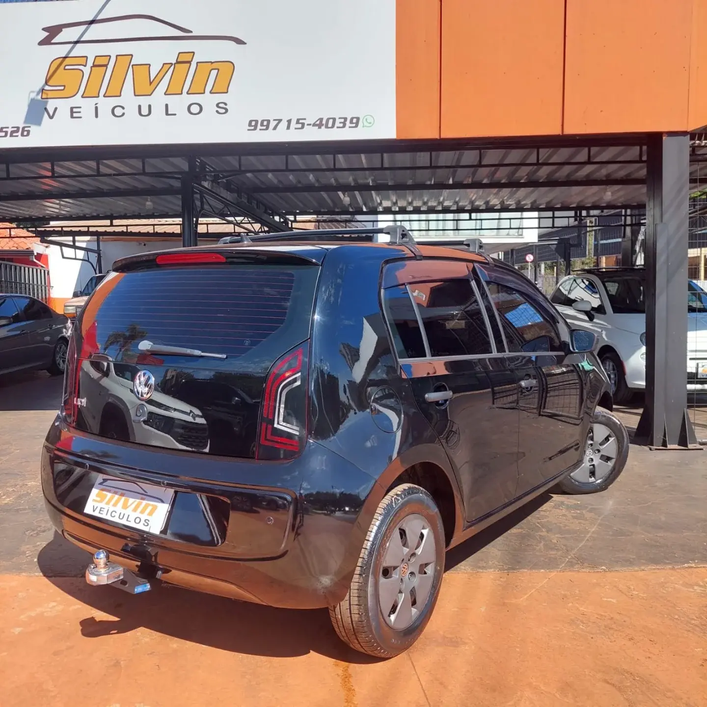 VOLKSWAGEN UP - Foto