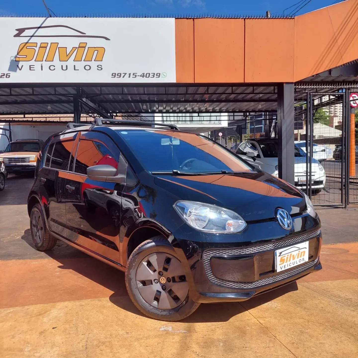 VOLKSWAGEN UP