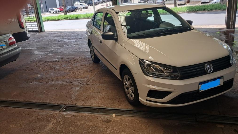 VOLKSWAGEN Voyage