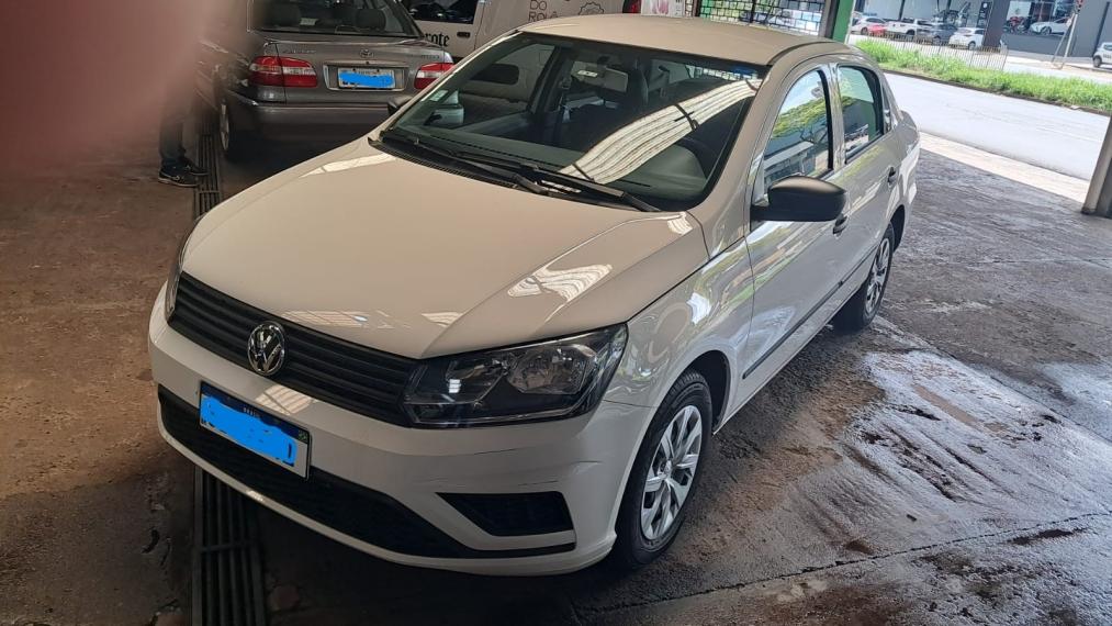 VOLKSWAGEN Voyage - Foto