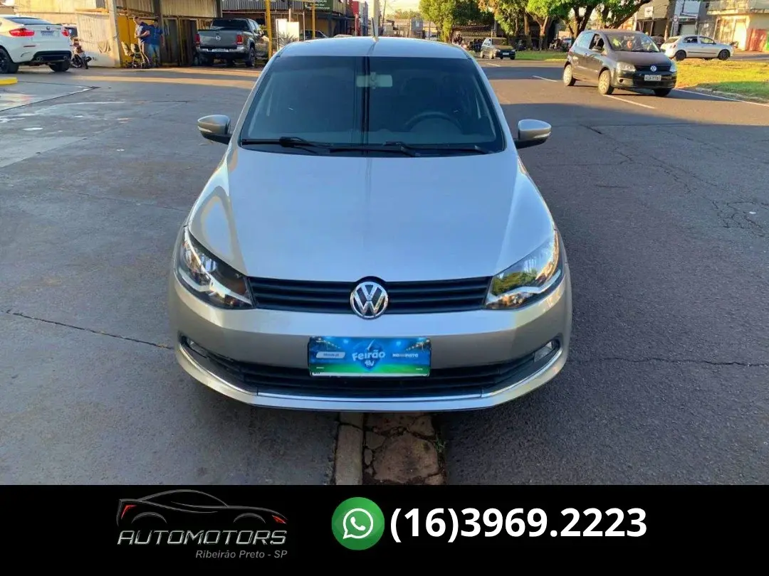 VOLKSWAGEN Voyage - Foto