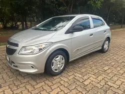CHEVROLET Onix Hatch 1.0 4P FLEX JOY