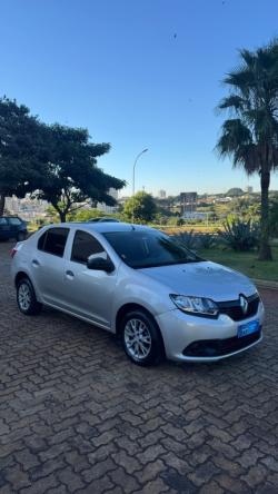 RENAULT Logan 1.0 16V 4P FLEX AUTHENTIQUE
