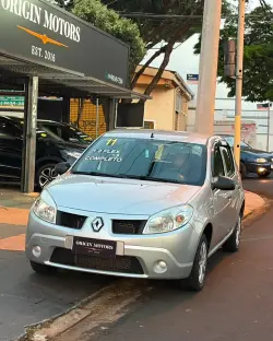 RENAULT Sandero 1.0 4P EXPRESSION