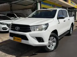 TOYOTA Hilux Caminhonete 2.8 16V 4P POWER PACK TURBO DIESEL 4X4 CABINE DUPLA