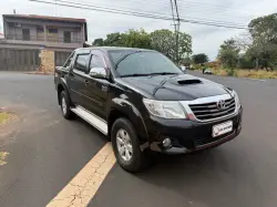 TOYOTA Hilux Caminhonete 3.0 16V 4P 4X4 SRV TURBO DIESEL CABINE DUPLA AUTOM�TICO
