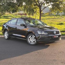 VOLKSWAGEN Jetta 2.0 4P COMFORTLINE TIPTRONIC AUTOM�TICO