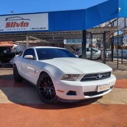 FORD Mustang 3.7 V6 24V COUP AUTOMTICO