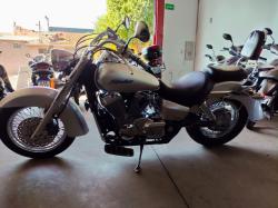 HONDA Shadow VLX 750