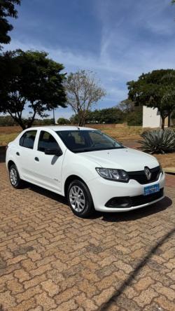 RENAULT Logan 1.0 12V 4P FLEX SCE AUTHENTIQUE
