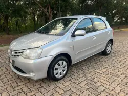 TOYOTA Etios Hatch 1.3 16V 4P FLEX XS