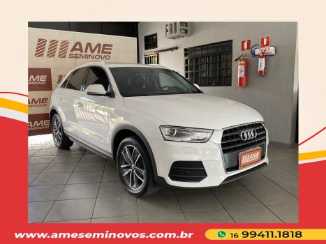 AUDI Q3 1.4 4P TFSI AMBIENTE S-TRONIC AUTOM�TICO, Foto 5