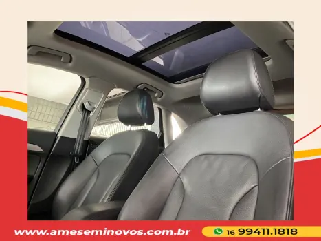 AUDI Q3 1.4 4P TFSI AMBIENTE S-TRONIC AUTOM�TICO, Foto 11