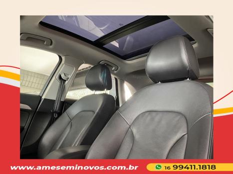 AUDI Q3 1.4 4P TFSI AMBIENTE S-TRONIC AUTOM�TICO, Foto 11