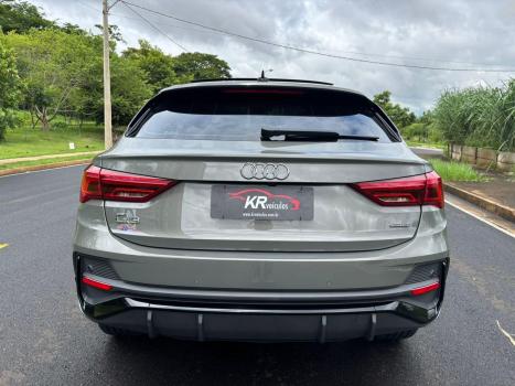 AUDI Q3 2.0 4P 40 TFSI SPORTBACK PERMORMANCE BLACK PLUS QUATTRO TIPTRONIC AUTOM�TICO, Foto 5