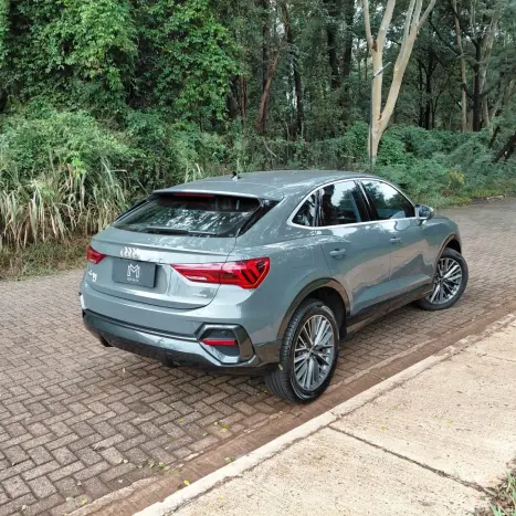 AUDI Q3 2.0 4P TFSI AMBIENTE QUATTRO S-TRONIC AUTOMÁTICO, Foto 7