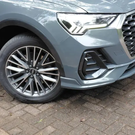 AUDI Q3 2.0 4P TFSI AMBIENTE QUATTRO S-TRONIC AUTOMÁTICO, Foto 9
