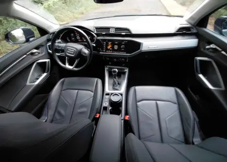 AUDI Q3 2.0 4P TFSI AMBIENTE QUATTRO S-TRONIC AUTOMÁTICO, Foto 10