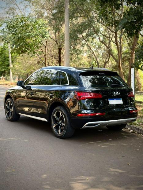 AUDI Q5 2.0 16V 4P TFSI AMBIENTE 252 CV AUTOM�TICO, Foto 3