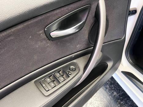 BMW 118i 1.8 16V 4P UE71 AUTOM�TICO, Foto 7