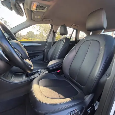 BMW X1 2.0 16V 4P S DRIVE 20I AUTOM�TICO, Foto 10