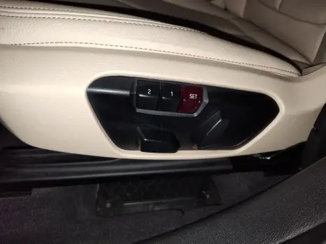 BMW X1 2.0 16V 4P SDRIVE 20I ACTIVEFLEX TURBO AUTOMTICO, Foto 25