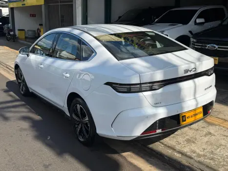 BYD King 1.5 16V 4P GS DM-I PHEV AUTOM�TICO, Foto 3