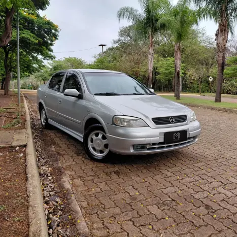 CHEVROLET Astra Sedan 1.8 4P MILENIUM, Foto 3