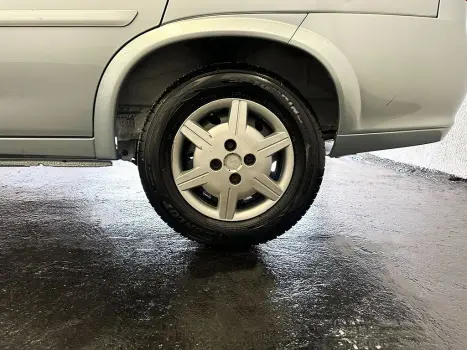 CHEVROLET Classic Sedan 1.0 4P VHCE FLEX LS, Foto 8