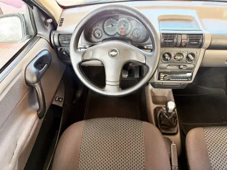 CHEVROLET Classic Sedan 1.0 4P VHCE FLEX LS, Foto 6