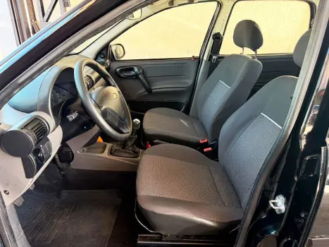 CHEVROLET Classic Sedan 1.0 4P VHCE FLEX LS, Foto 4