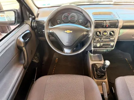 CHEVROLET Classic Sedan 1.0 4P VHCE FLEX LS, Foto 6