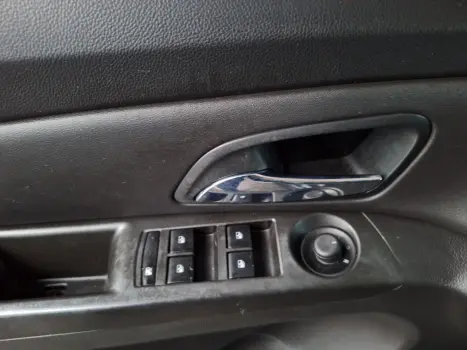 CHEVROLET Cruze Sedan 1.8 16V 4P LT ECOTEC FLEX AUTOMÁTICO, Foto 16 CHEVROLET Cruze Sedan 1.8 16V 4P LT ECOTEC FLEX AUTOMÁTICO, Foto 16