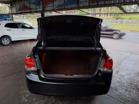 CHEVROLET Cruze Sedan 1.8 16V 4P LT ECOTEC FLEX AUTOMÁTICO, Foto 18 CHEVROLET Cruze Sedan 1.8 16V 4P LT ECOTEC FLEX AUTOMÁTICO, Foto 18