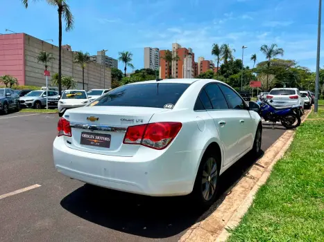 CHEVROLET Cruze Sedan 1.8 16V 4P LTZ ECOTEC FLEX AUTOMTICO, Foto 4