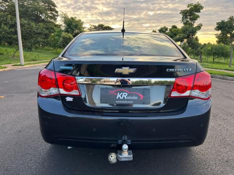 CHEVROLET Cruze Sedan 1.8 16V 4P LTZ ECOTEC FLEX AUTOM�TICO, Foto 5