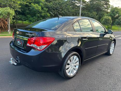 CHEVROLET Cruze Sedan 1.8 16V 4P LTZ ECOTEC FLEX AUTOM�TICO, Foto 6