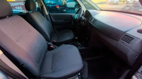 CHEVROLET Meriva 1.8 4P , Foto 11
