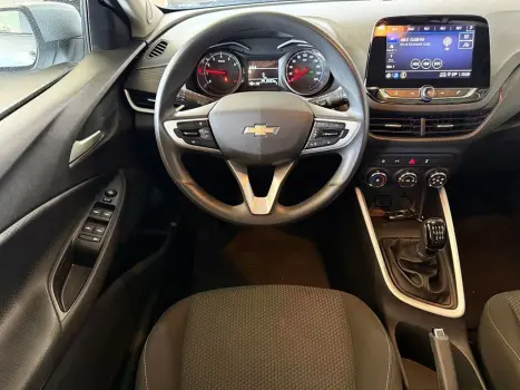 CHEVROLET Onix Hatch 1.0 4P FLEX LT, Foto 5 CHEVROLET Onix Hatch 1.0 4P FLEX LT, Foto 5