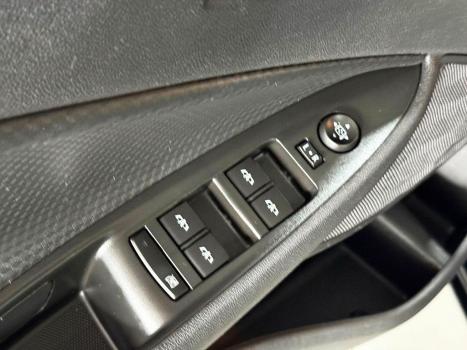 CHEVROLET Onix Hatch , Foto 9