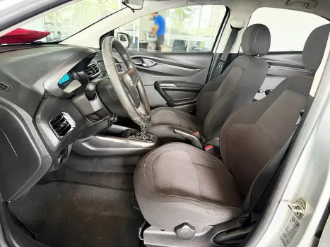 CHEVROLET Onix Hatch 1.4 4P FLEX LT, Foto 4