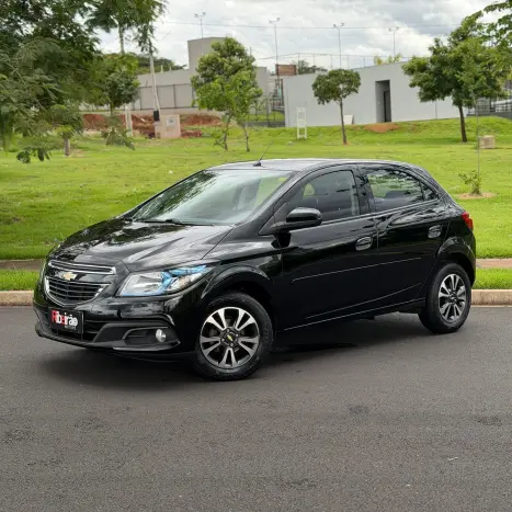 CHEVROLET Onix Hatch 1.4 4P FLEX LTZ, Foto 4