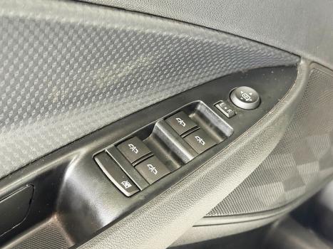 CHEVROLET Onix Hatch 1.0 4P FLEX LT, Foto 11