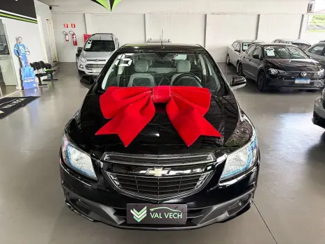 CHEVROLET Onix Hatch 1.4 4P FLEX LT, Foto 2