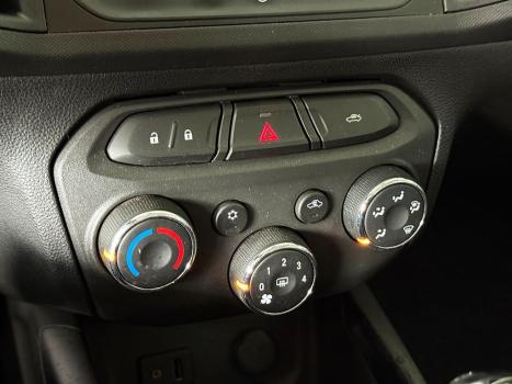 CHEVROLET Onix Hatch 1.4 4P FLEX LT, Foto 9