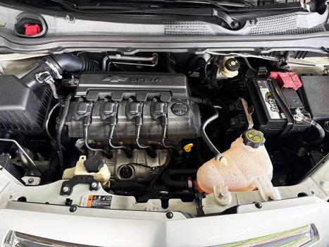 CHEVROLET Onix Hatch 1.4 4P FLEX LT, Foto 10