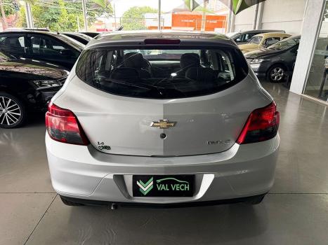 CHEVROLET Onix Hatch 1.4 4P FLEX LT, Foto 15