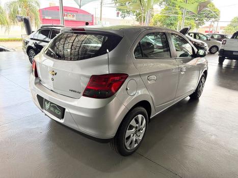 CHEVROLET Onix Hatch 1.4 4P FLEX LT, Foto 16