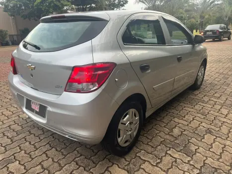 CHEVROLET Onix Hatch 1.0 4P FLEX JOY, Foto 5
