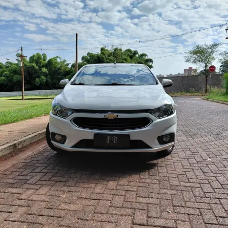 CHEVROLET Onix Hatch 1.4 4P FLEX ACTIV, Foto 2